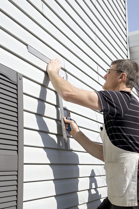 Experienced Siding Repair Technician